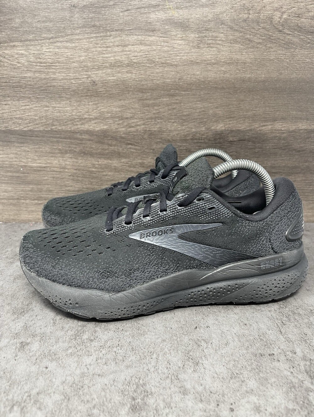 Brooks Ghost 16 Running Shoes Womens Size 9 Black Athletic Trainer